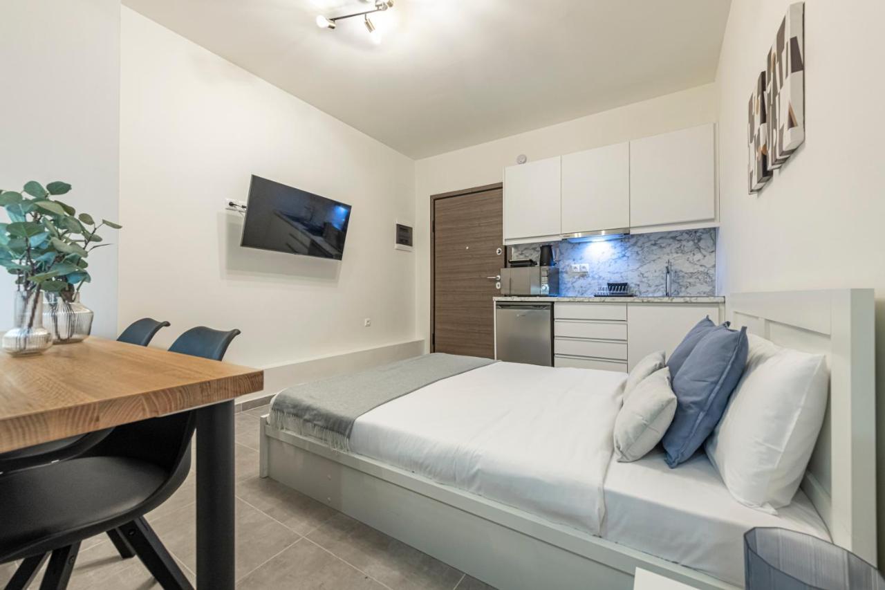 אתונה Phaedrus Living: City Center Executive Flat Stadiou מראה חיצוני תמונה